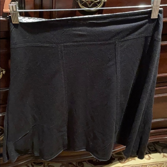 REVERSIBLE Soft Pattern Skirt by Zoe D Petites - Picture 2 of 8